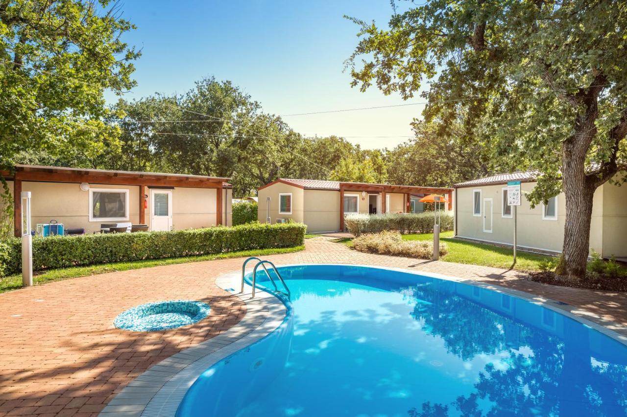 Camping Ulika Mobile Homes - Naturist Červar-Porat Εξωτερικό φωτογραφία