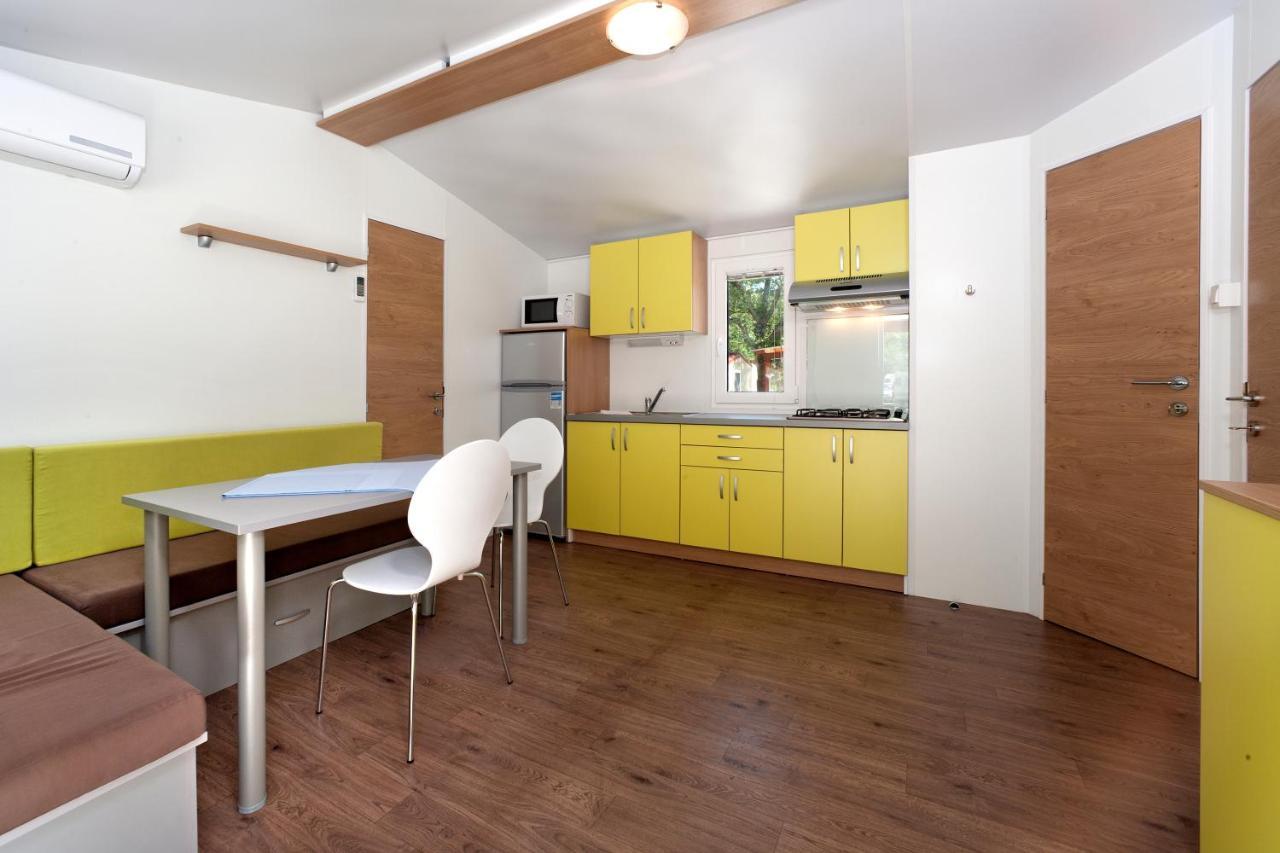 Camping Ulika Mobile Homes - Naturist Červar-Porat Εξωτερικό φωτογραφία